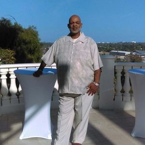 Meet your Posher, Ivory